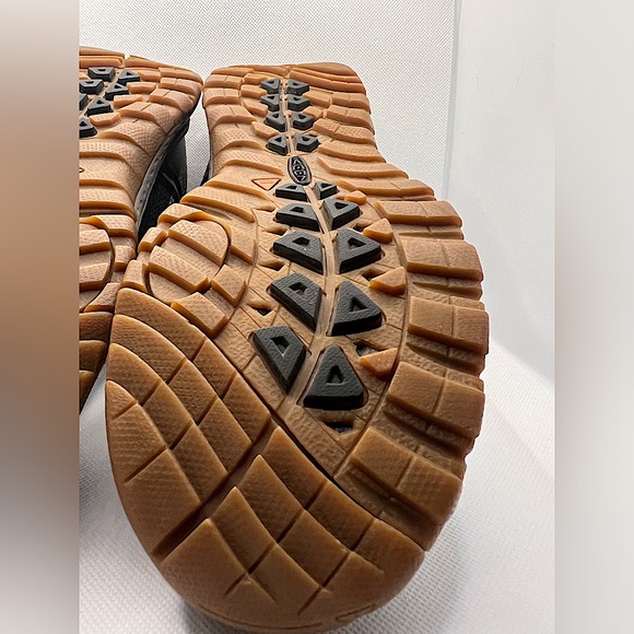 KEEN Terradora Waterproof Hiking Boot Women’s size 7.5 - Picture 15 of 15